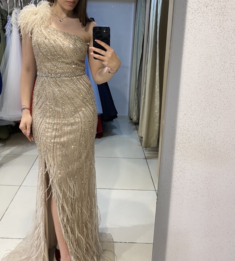 Бална рокля!👗✨ – размер S, Бежово
